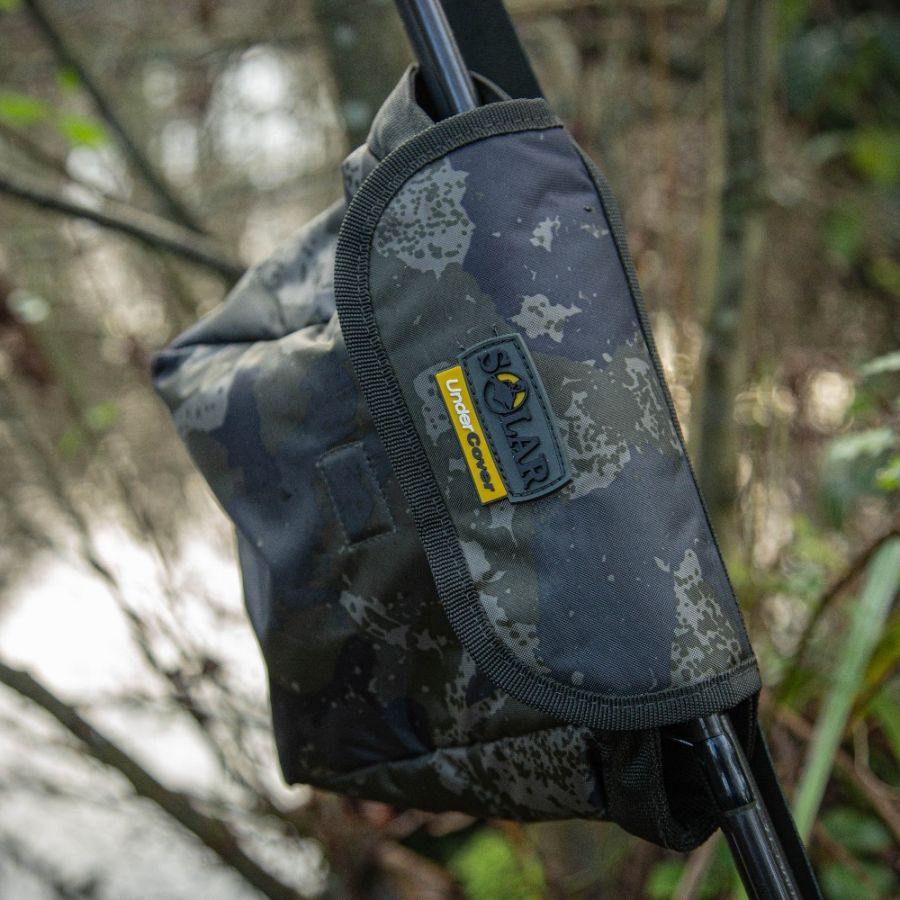 HUSA SOLAR PENTRU MULINETA UNDERCOVER CAMO PADDED REEL POUCH - CA30 HUSA SOLAR PENTRU MULINETA UNDERCOVER CAMO PADDED REEL POUCH - CA30