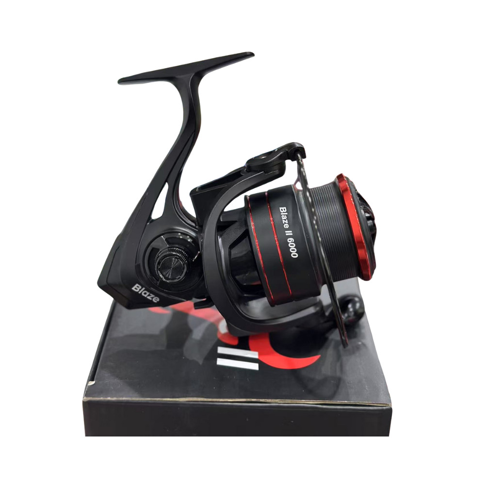 MULINETA FEEDER BULL TACKLE BLAZE II 6000/ 6 RULMENTI/ 395 GR - BULL8465